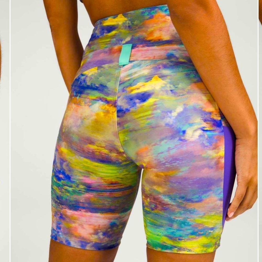 LULULEMON CARGO HIKING SHORT 8” SIZE 4 NWT